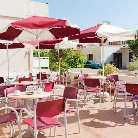 Apartahotel Daisy 2*